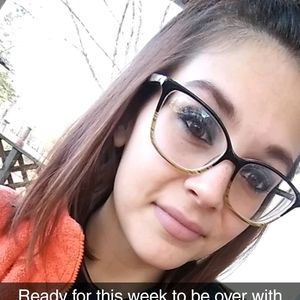Meet your Posher, Lindsey